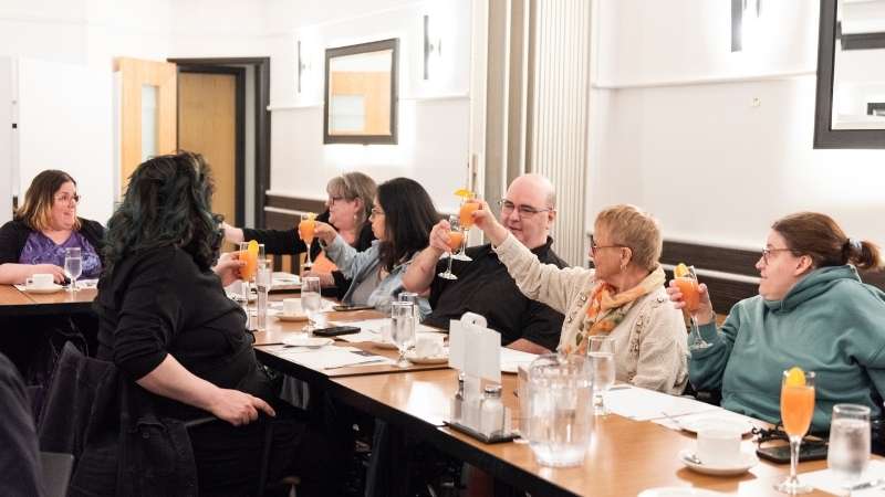 Carrefour sort - recadrée - Photo principale de la section - CFPH